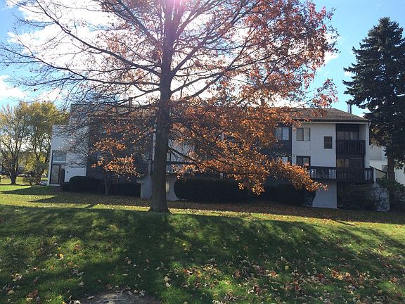 2nd image of 800 Stratford Dr APT 23