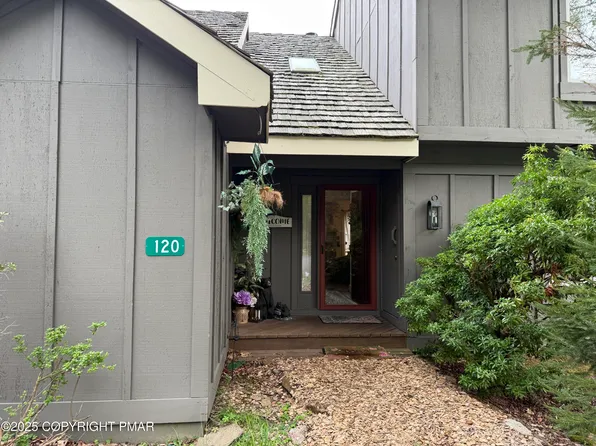 120 Snow Ridge Cir, Blakeslee, PA 18610