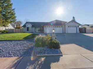 11541 Amir Ct, Redding, CA 96003