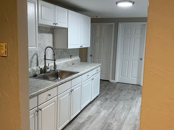 2nd image of 661 Washington Ave