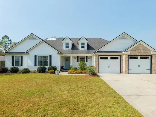 510 Barnside Ln, Hahira, GA 31632