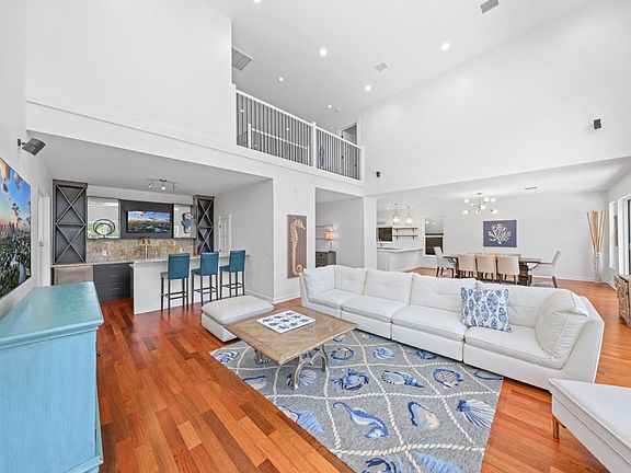 5th image of 808 Solar Isle Drive