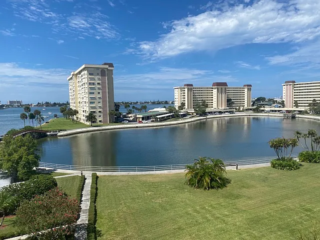 Studio, 485 sqft, $1,650 — Photo 3