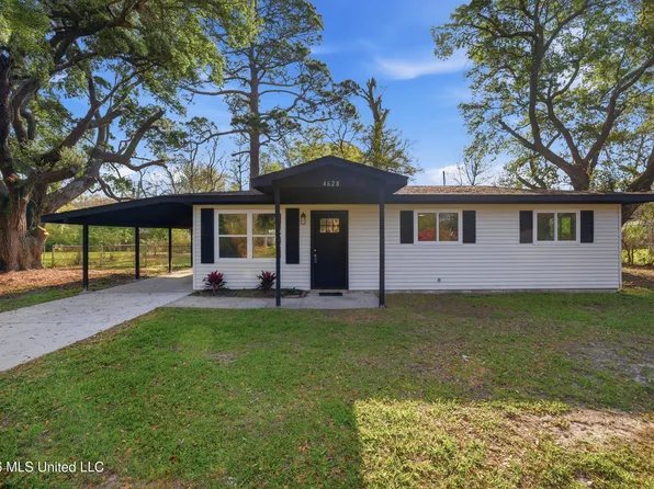 4628 Hilltop Dr, Ocean Springs, MS 39564