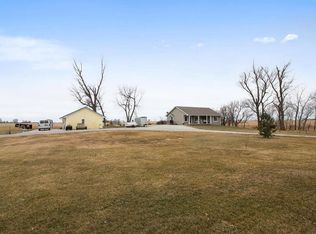 30034 570th St, Chariton, IA 50049