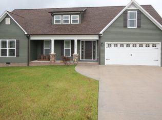 7872 Platinum Cir, Baxter, TN 38544
