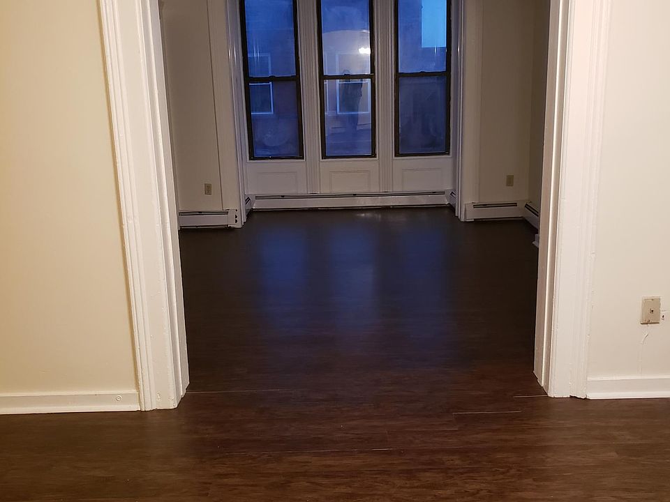 1st image of 2640 5th Ave Floor 3