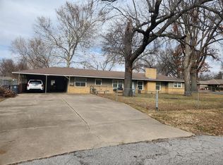 1945 E 55th Pl, Tulsa, OK 74105