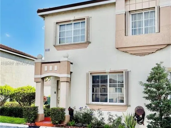 8346 NW 10th St APT 1F, Miami, FL 33126