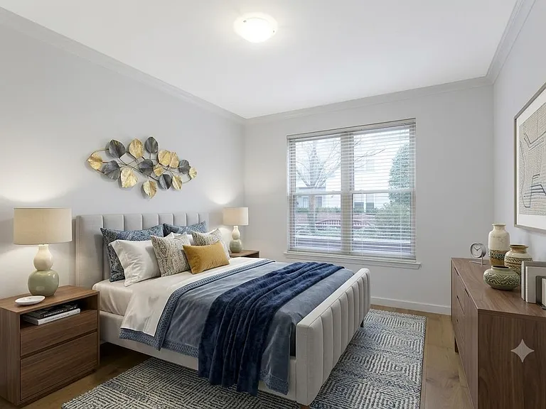 15 Warren St #334 — Photo 13