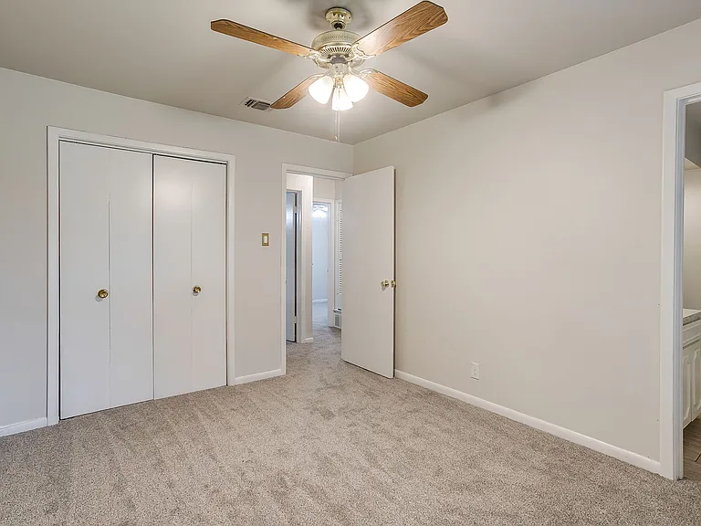 816 E Mustang St — Photo 20