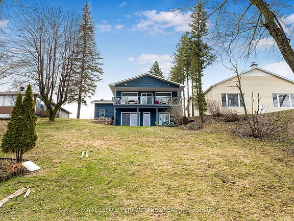 5th image of 922 Lalonde Rd