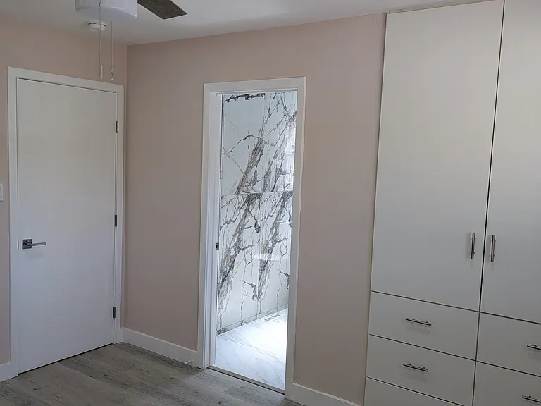 2355 Bennington Ln — Photo 12