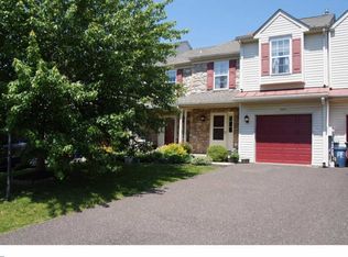 482 Berkshire Dr, Souderton, PA 18964