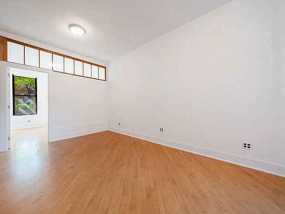 2nd image of 334 E 94th St APT 3B