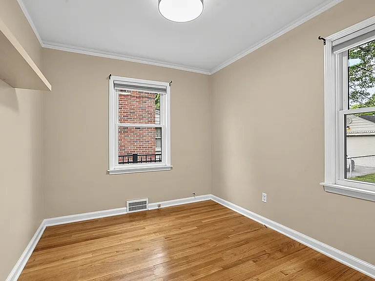 724 N Mildred St — Photo 7