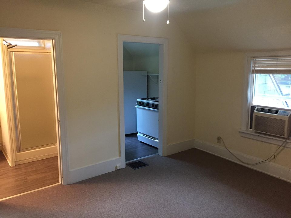 1st image of 2321 Park Ave #3