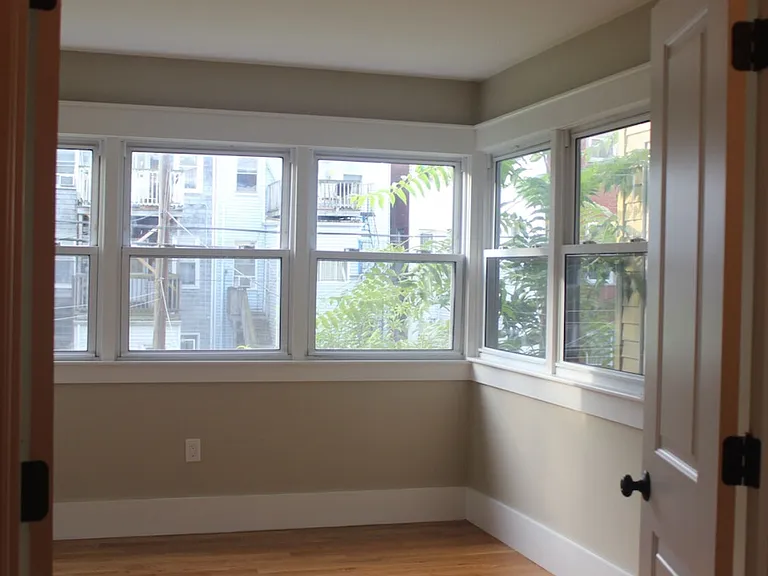 176 Princeton St #1B — Photo 9