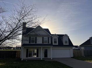 697 Crescent Rd, Murfreesboro, TN 37128