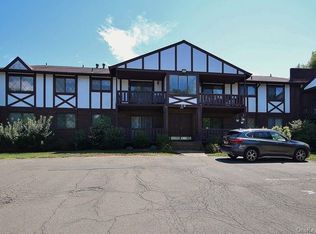11 Buckingham Ct, Pomona, NY 10970