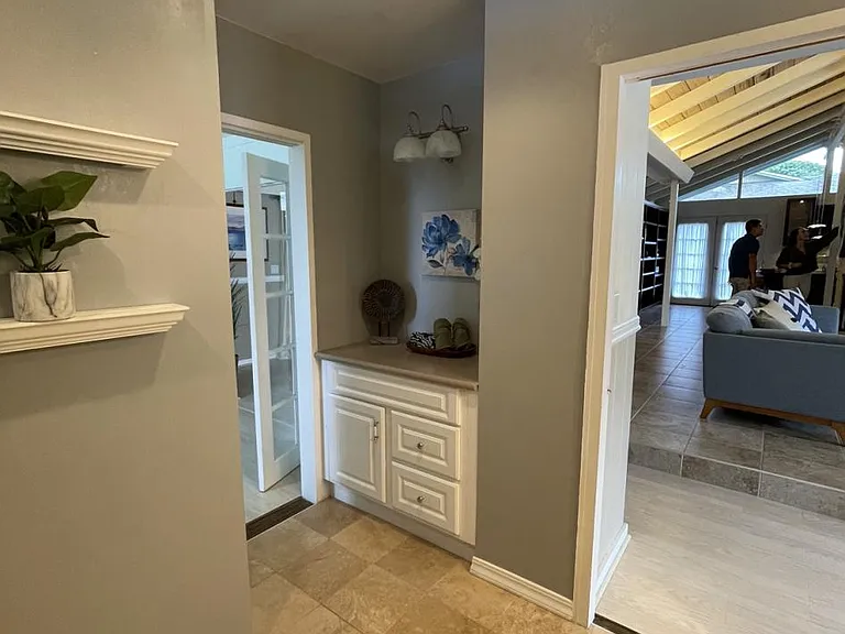 Bathroom acess to master bedroom