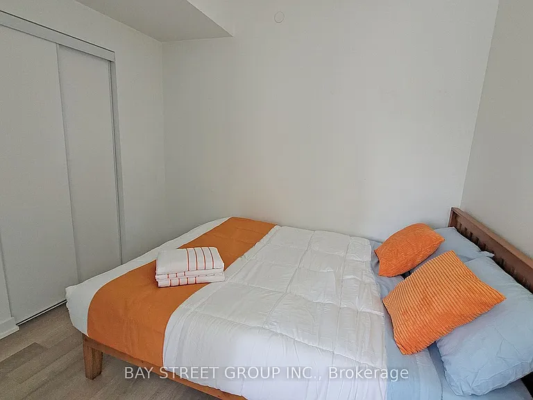 181 Huron St #204 — Photo 20