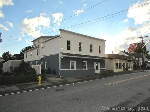 243 N Elm St #3