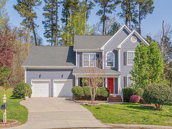 3rd image of 709 Basil Dr
