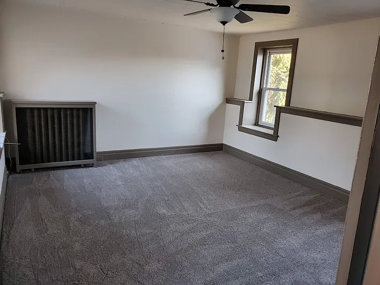 101-103 E Maple Ave #3 — Photo 22
