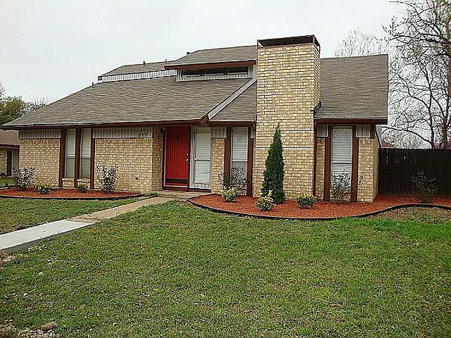 1st image of 1322 Westwood Dr