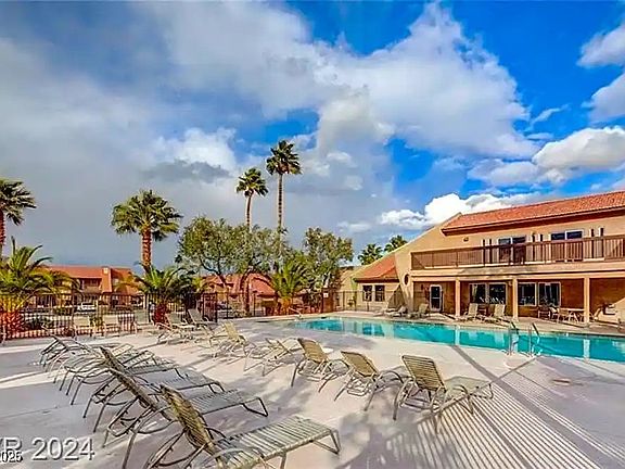 3rd image of 5081 River Glen Dr #211