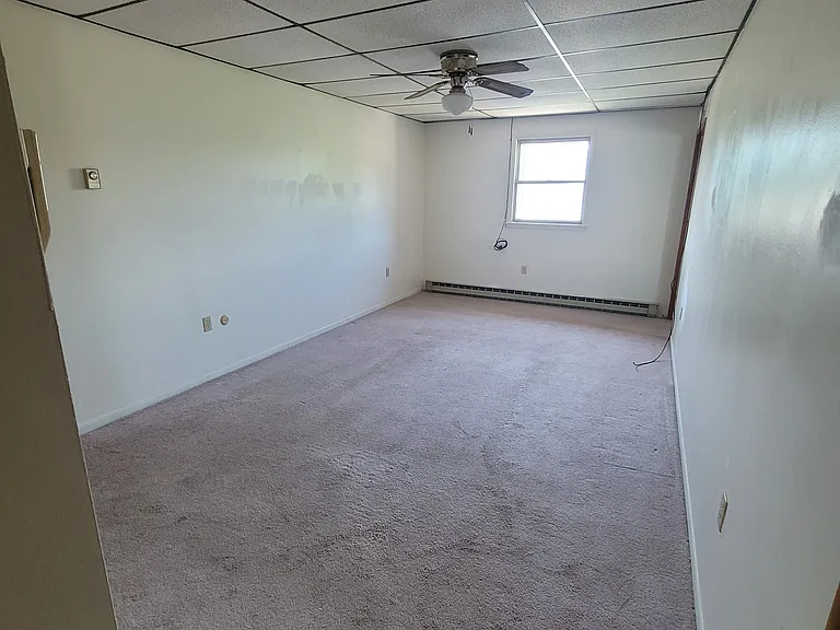 203 Delaware Ave #6 — Photo 2