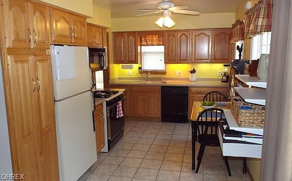 5th image of 582 Huntmere Dr