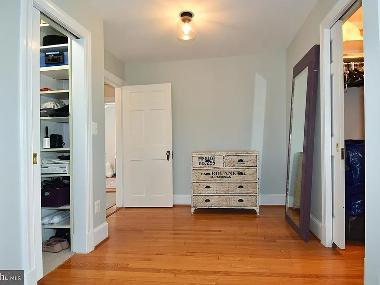 710 W View Ter — Photo 33