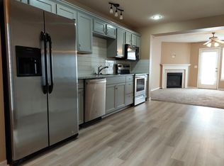 8662 NE 97th St, Kansas City, MO 64157