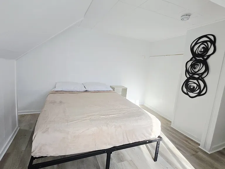 655 S Washington St #2 — Photo 6