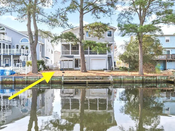 309 W 7th St, Bethany Beach, DE 19930