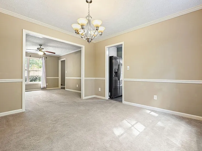 2245 Mills Wood Run — Photo 11