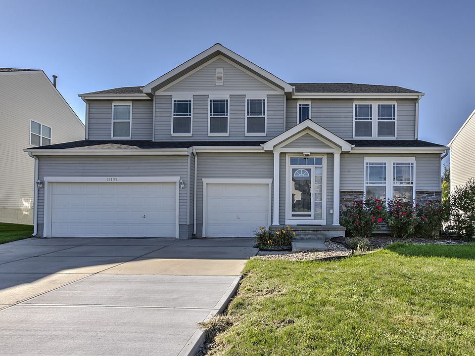 1st image of 15809 Cary Cir