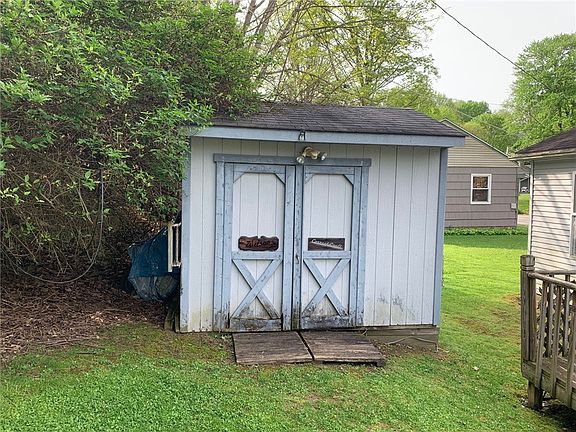 4th image of 11864 Oakmont Dr