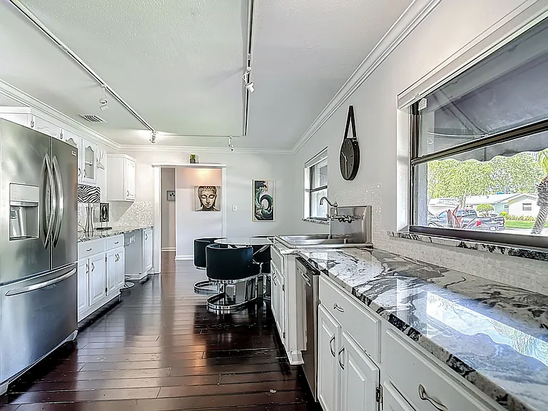 3319 Florene Dr — Photo 43