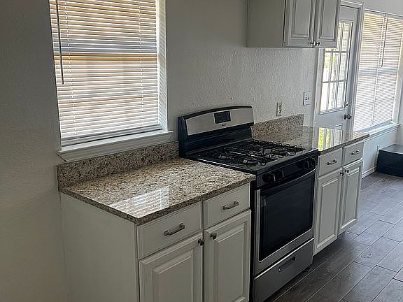 Kitchen - also has microwave
