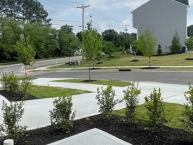 5949 River Landings Dr — Photo 2