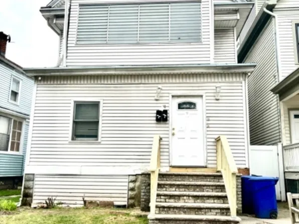 19 Dodd St, East Orange City, NJ 07017