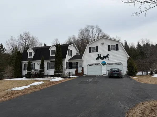 3724 Vt Route 105 Road, Derby, VT 05829