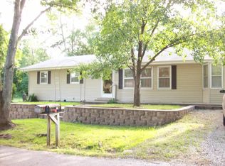 150 Rose St, Hollister, MO 65672