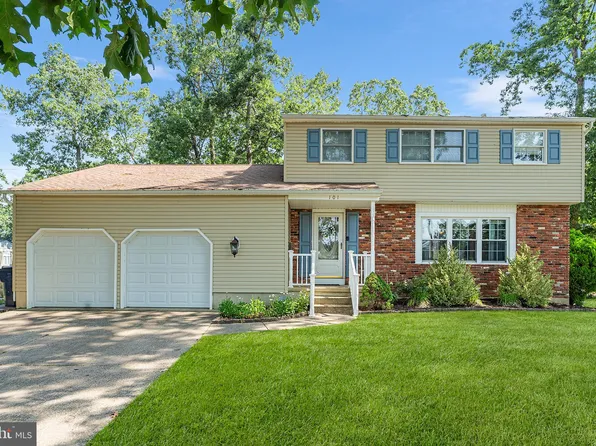 101 Palmer Ct, Williamstown, NJ 08094