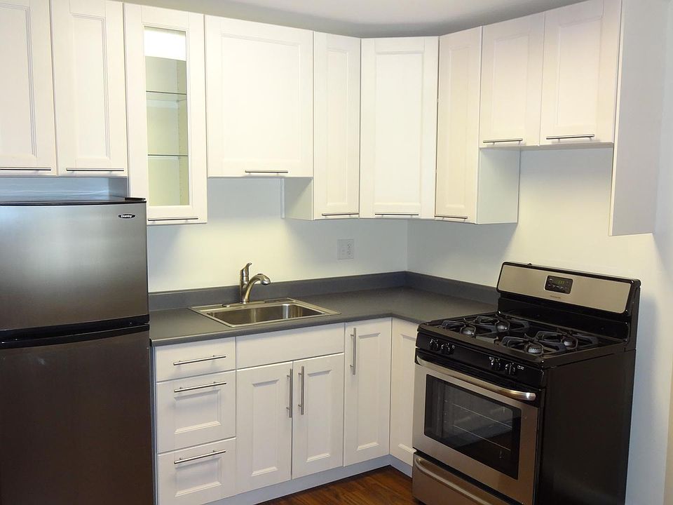 1st image of 2545 A St #12
