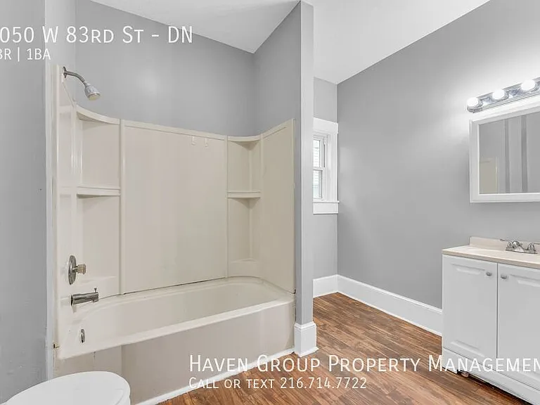 2050 W 83rd St #DN — Photo 15