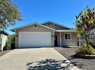 5026 Meadow Lark Ln, Paso Robles, CA 93446
